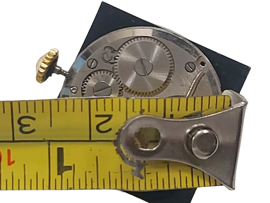 Movimento Meccanico / Calibro Universal Genève 330 Vintage con Quadrante Nero Art Déco e Corona
37/2022-014U - immagine 9