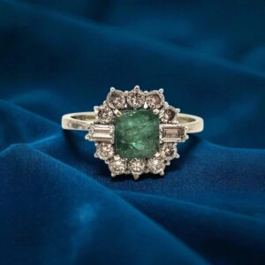 Anello cestino oro bianco 750 Smeraldo e diamanti - EURO 1.600