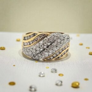 Anello oro Giallo 750 e diamanti - EURO 2.800