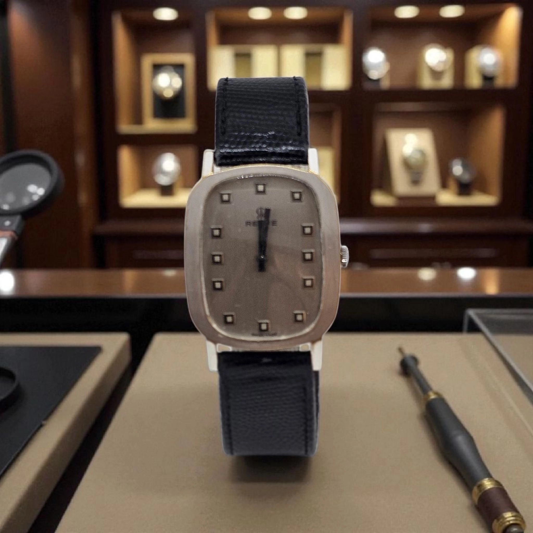 Orologio Revue carica manuale vintage